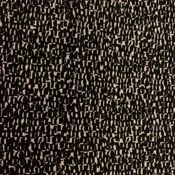 White House Black Market Career blouse tank EUC XL - Picture 3 of 8